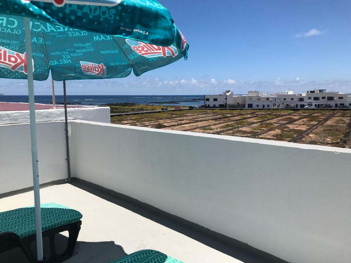Isamar Playa Apartment Orzola Ngoại thất bức ảnh